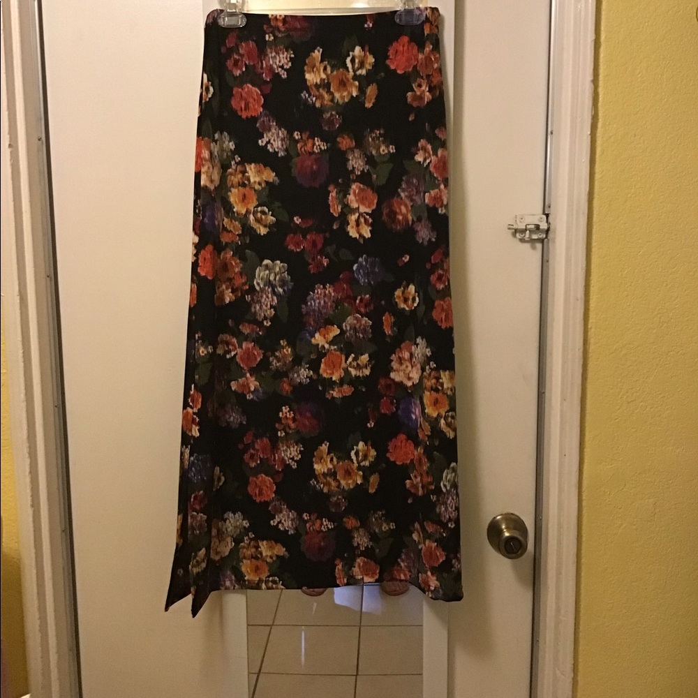 Skirt,  pencil skirt with side slits elastic waist